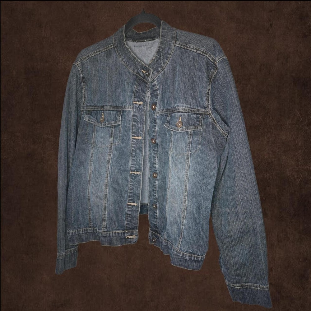 Contrast Jeans Blue Denim Jean j
Jacket